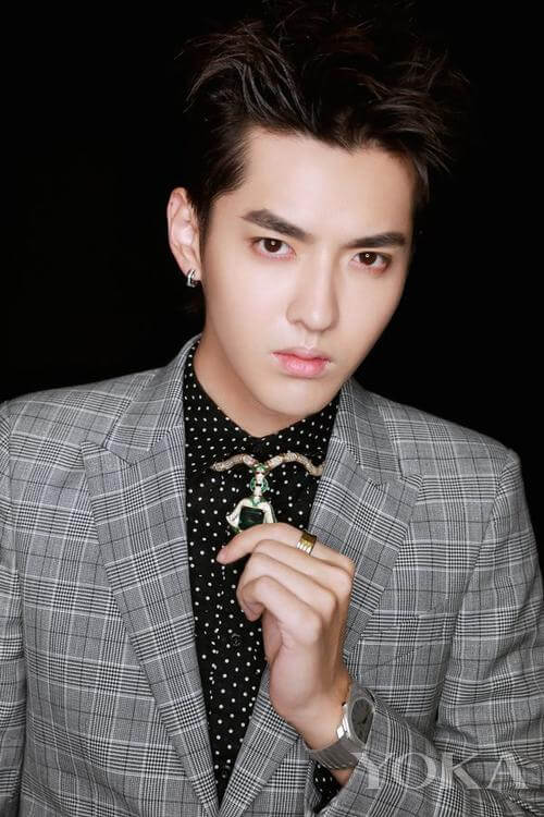 Kris Wu Yifan Was Involved In the Dating Rumors with Du Meizhu and Many  Girlfriends - CPOP HOME