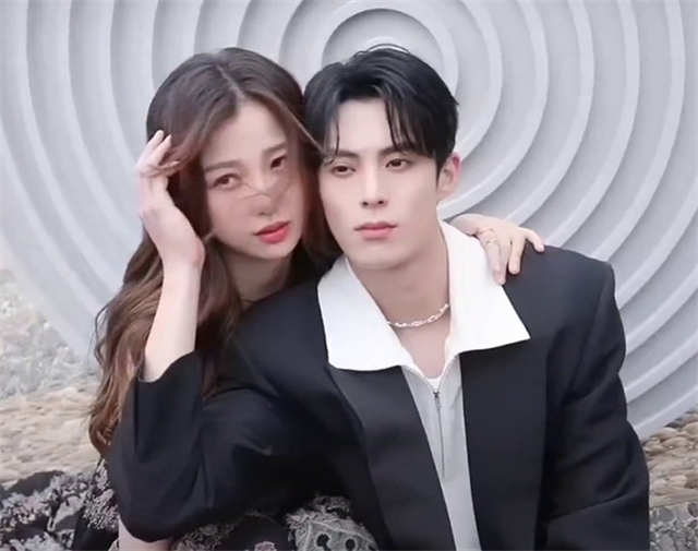 How Is Dylan Wang and Esther Yu's Relationship? Fans Call For A Second  Cooperation - CPOP HOME